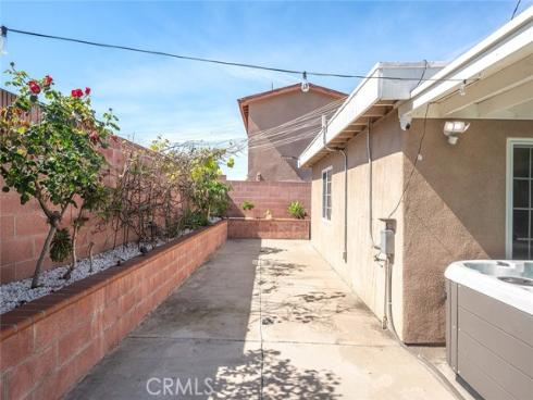 506 W Rosslynn  , Fullerton, CA