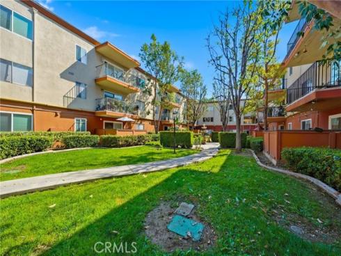 400 N Acacia  A17  Avenue, Fullerton, CA