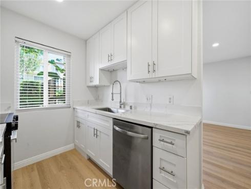 400 N Acacia  A17  Avenue, Fullerton, CA