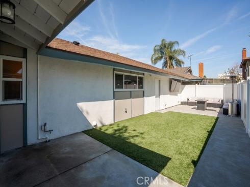 3317  Topaz  , Fullerton, CA