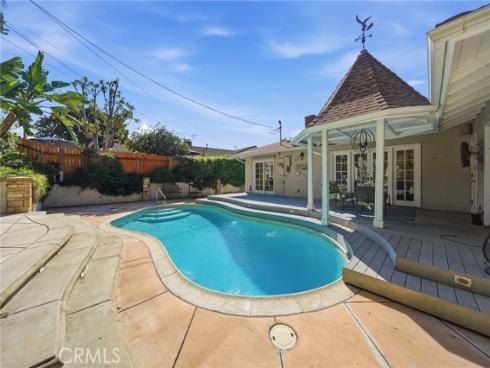 806  Adlena  , Fullerton, CA