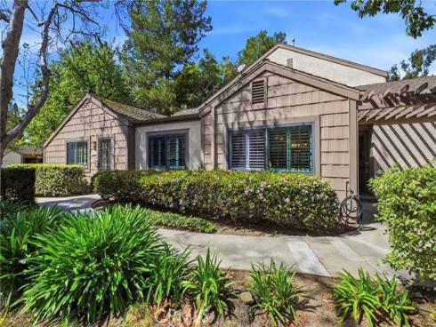 518  Blue Water  , Fullerton, CA