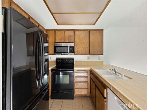 921  Creekside Dr  , Fullerton, CA