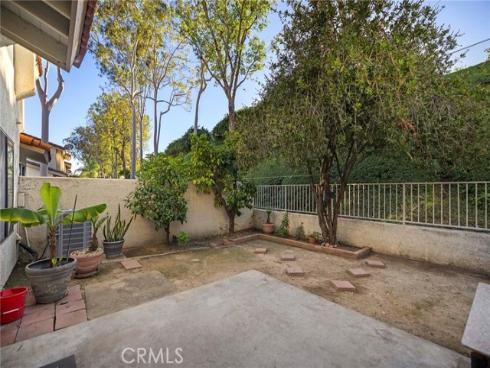 921  Creekside Dr  , Fullerton, CA