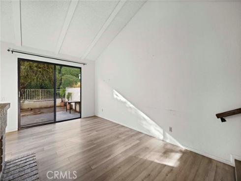 921  Creekside Dr  , Fullerton, CA