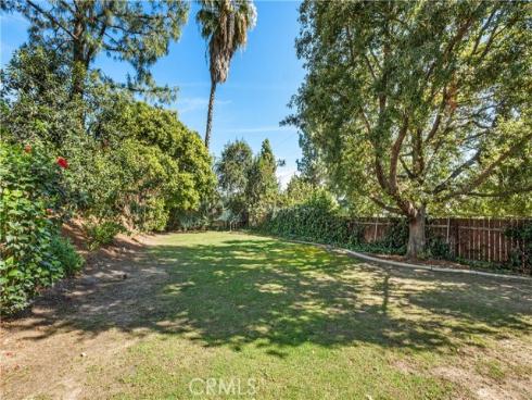 2120  Yucca  , Fullerton, CA