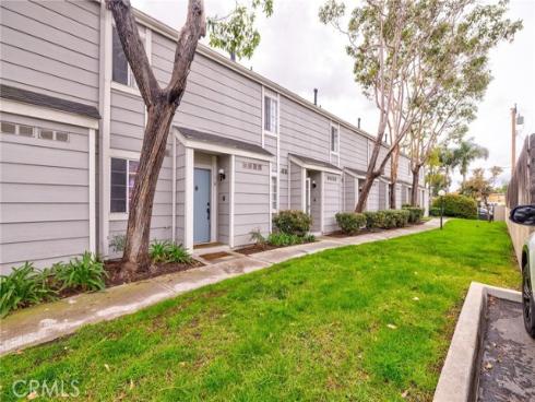 2410 W Orangethorpe  6 , Fullerton, CA