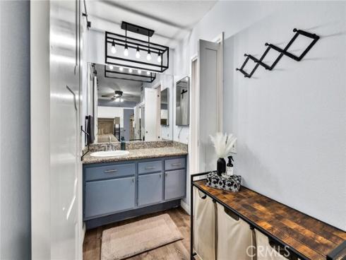 2410 W Orangethorpe  6 , Fullerton, CA