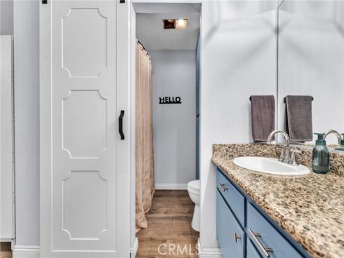 2410 W Orangethorpe  6 , Fullerton, CA