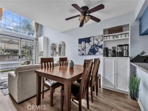 2410 W Orangethorpe  6 , Fullerton, CA