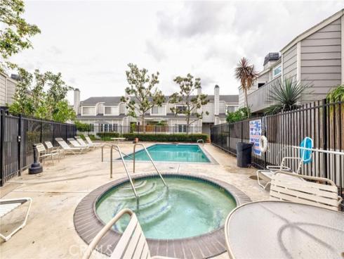 2410 W Orangethorpe  6 , Fullerton, CA