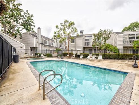 2410 W Orangethorpe  6 , Fullerton, CA