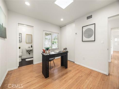 804  E Glenwood  , Fullerton, CA