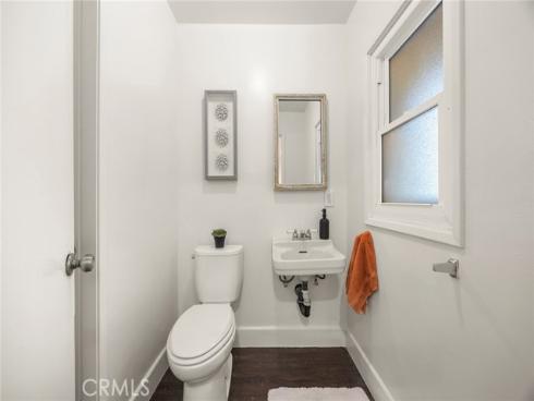 804  E Glenwood  , Fullerton, CA