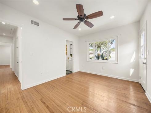 804  E Glenwood  , Fullerton, CA