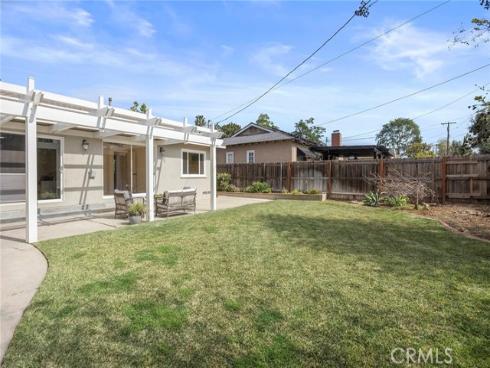 804  E Glenwood  , Fullerton, CA