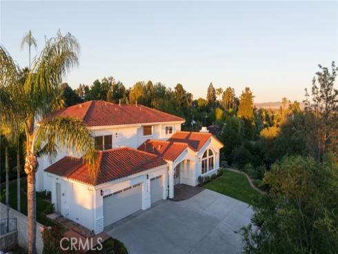 1320 N Raymond  , Fullerton, CA