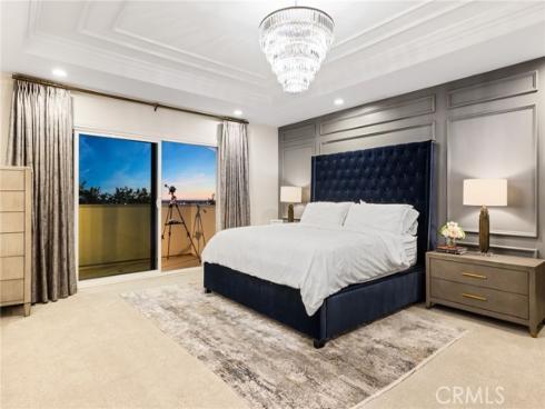 1320 N Raymond  , Fullerton, CA