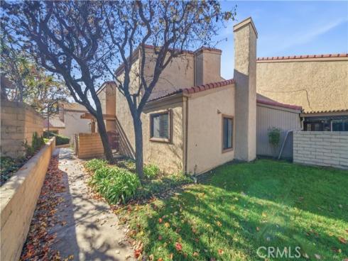 2714  Via Colina  , Fullerton, CA