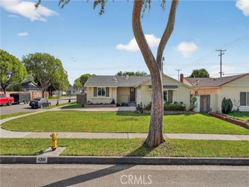 4200 W West  , Fullerton, CA