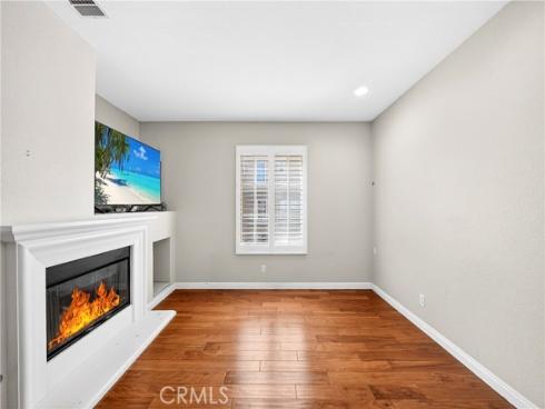 1216  Mcfadden  , Fullerton, CA