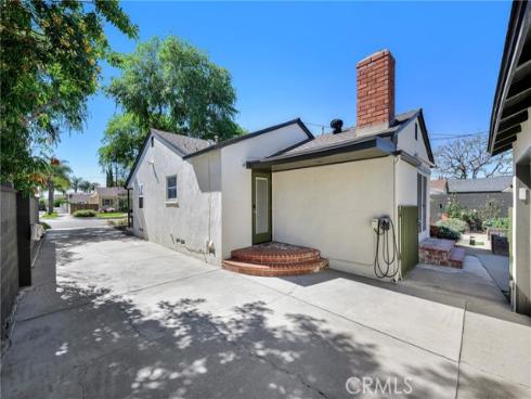 1245  Riverside   Drive, Fullerton, CA