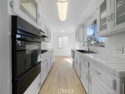 401 S Basque  , Fullerton, CA