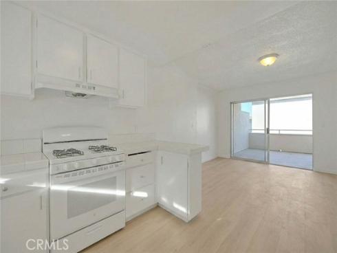 2014  Associated  12  Road, Fullerton, CA