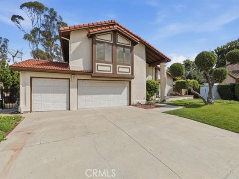 2505  Regency  , Fullerton, CA