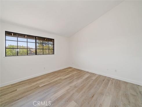 2440  Applewood  , Fullerton, CA