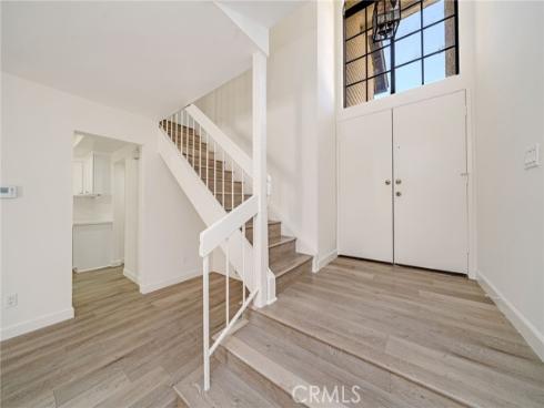 2440  Applewood  , Fullerton, CA