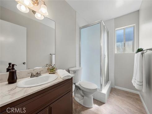 1330  Victoria  C , Fullerton, CA