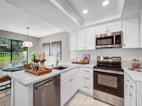 913  Whitewater  , Fullerton, CA