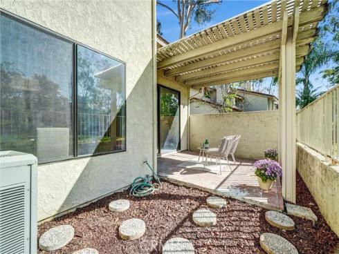 913  Whitewater  , Fullerton, CA