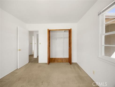 1001  Nutwood  , Fullerton, CA