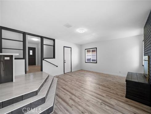 408  Diana  , Fullerton, CA