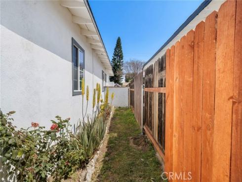 408  Diana  , Fullerton, CA