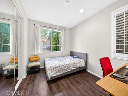 1021  Mandarin  , Fullerton, CA