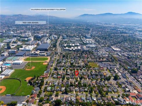 608  Ladera Vista  , Fullerton, CA