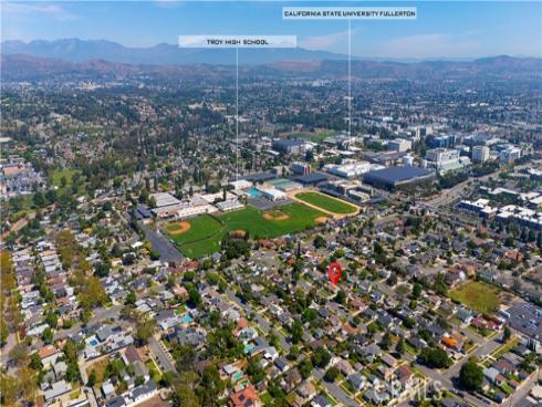 608  Ladera Vista  , Fullerton, CA