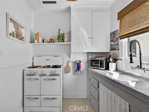 1116 E Whiting  , Fullerton, CA