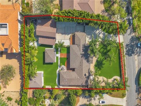 959  Rodeo  , Fullerton, CA