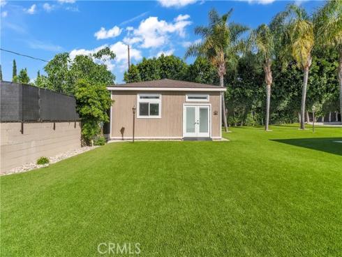 959  Rodeo  , Fullerton, CA