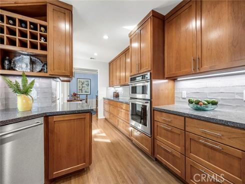 704  Grandview  , Fullerton, CA