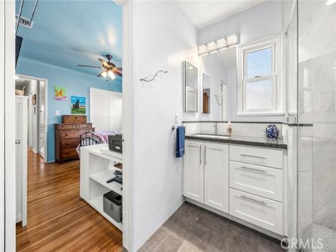 704  Grandview  , Fullerton, CA