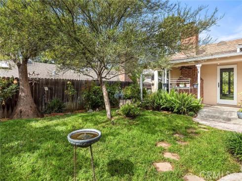 704  Grandview  , Fullerton, CA