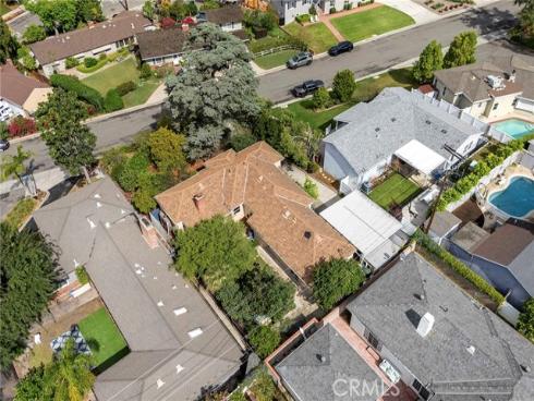 704  Grandview  , Fullerton, CA