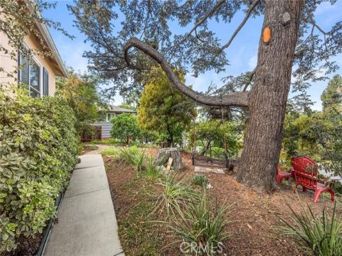 704  Grandview  , Fullerton, CA