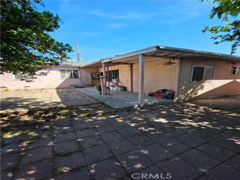 618 W Orangethorpe , Fullerton, CA