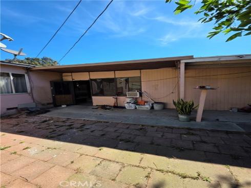 618 W Orangethorpe , Fullerton, CA